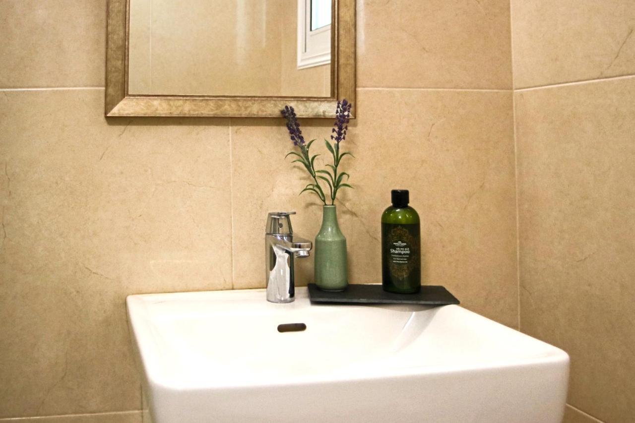 Ferienwohnung Phaedrus Living: Seaside Luxury Flat Natalia House 102 Paphos Exterior foto